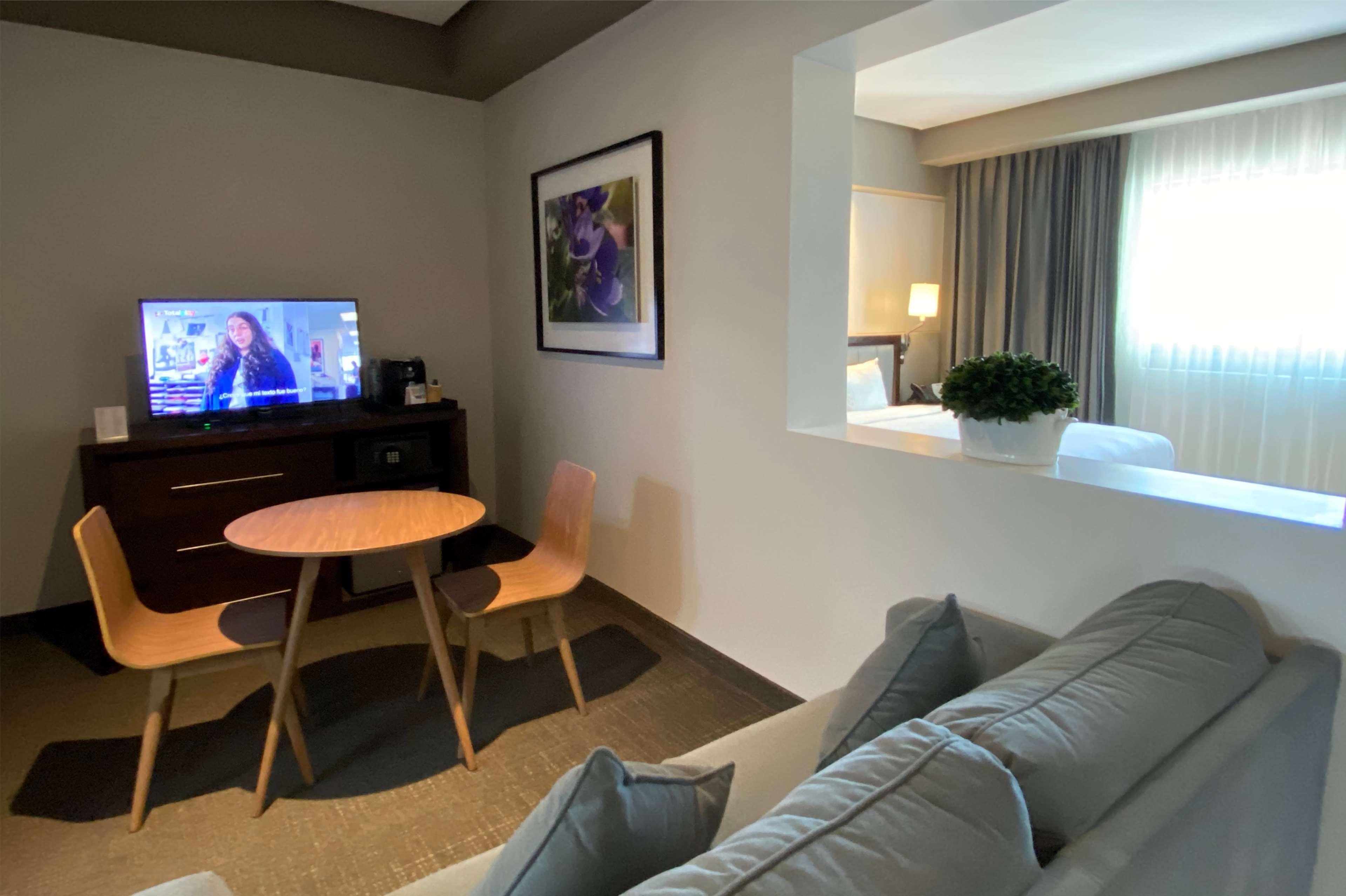 Best Western Plus Santa Cecilia Pachuca Ngoại thất bức ảnh