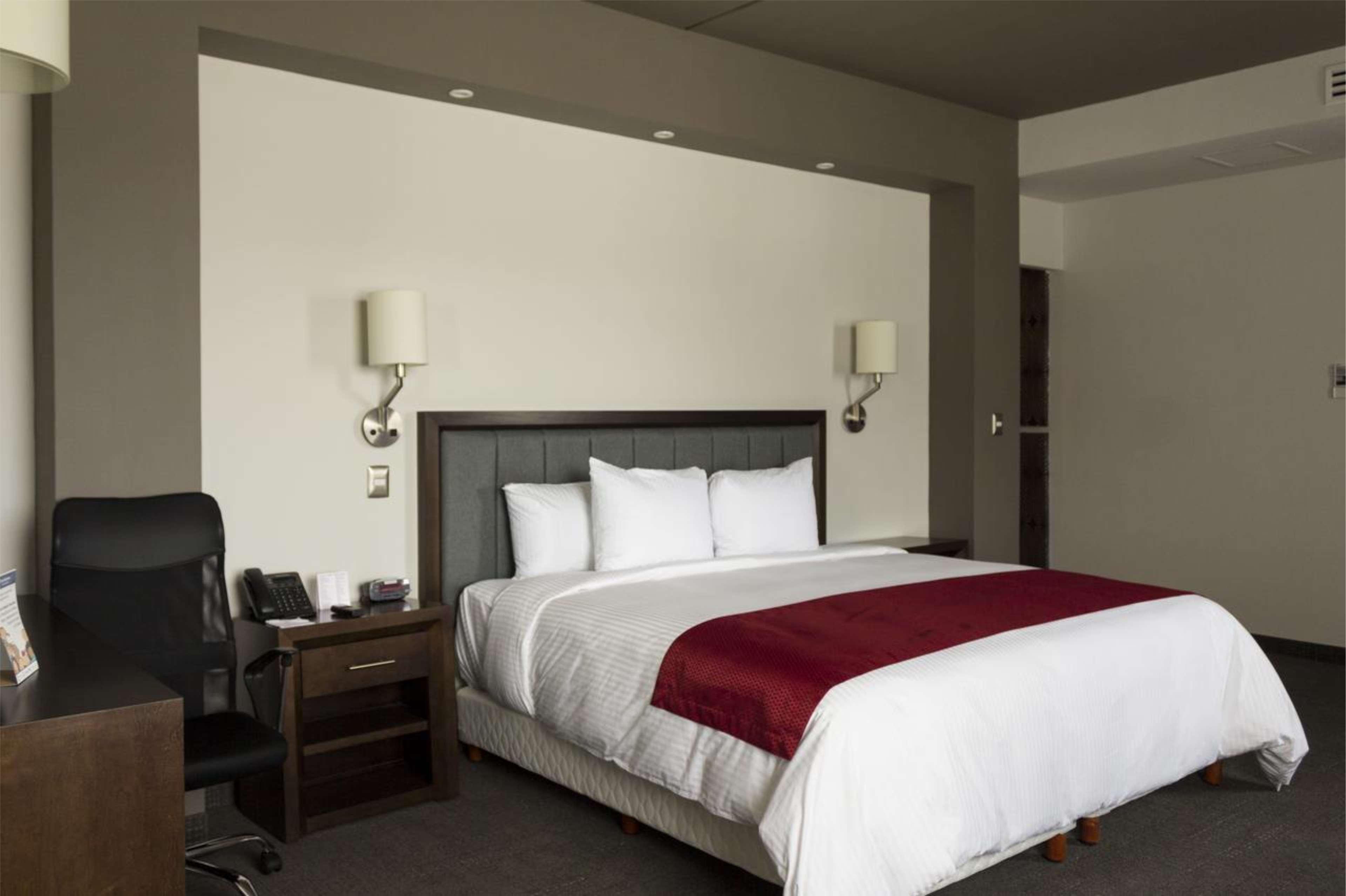 Best Western Plus Santa Cecilia Pachuca Ngoại thất bức ảnh