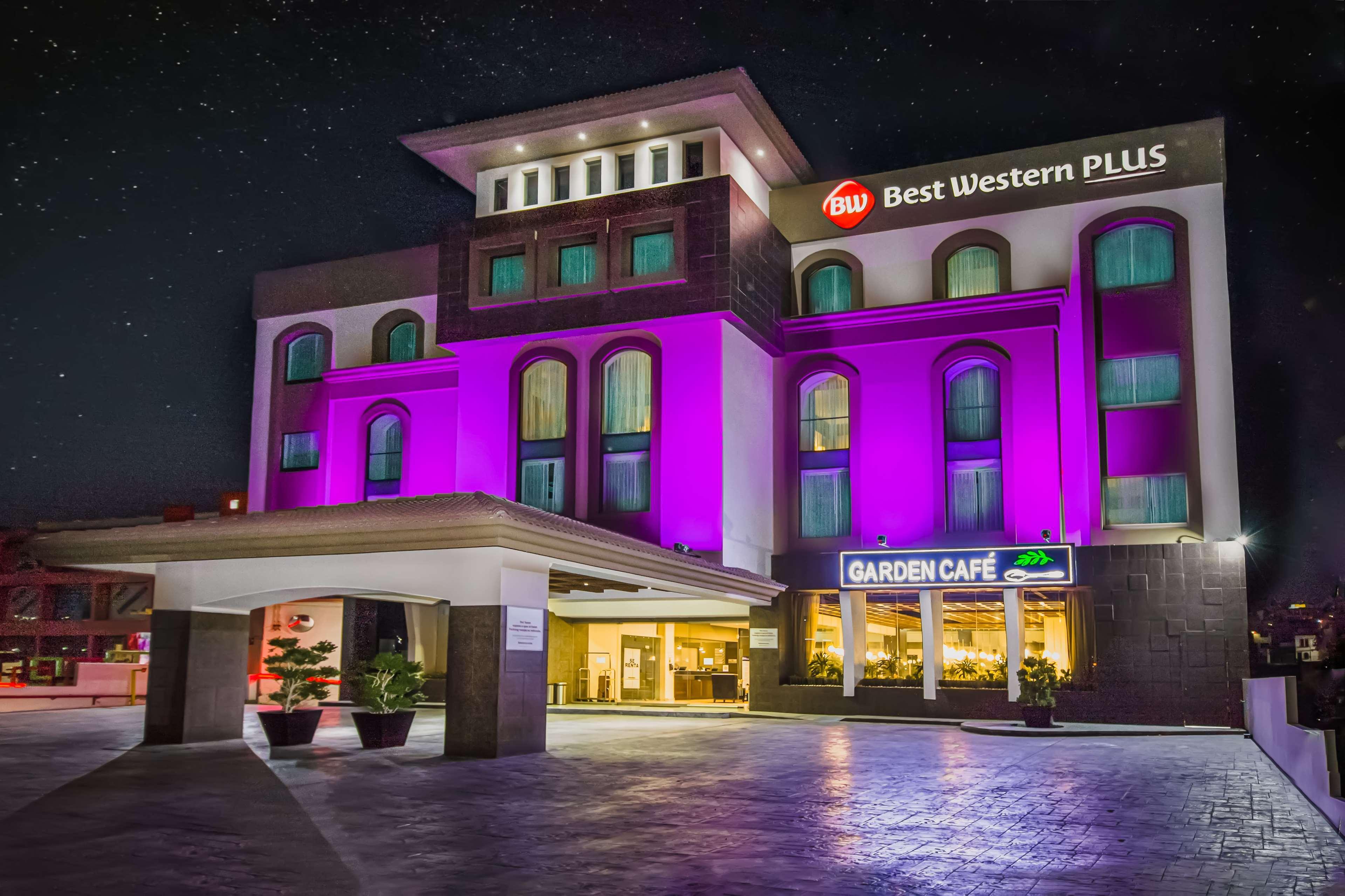 Best Western Plus Santa Cecilia Pachuca Ngoại thất bức ảnh